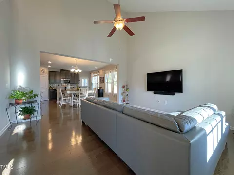 120 Putters Ct, Durham, NC 27703 photo 6