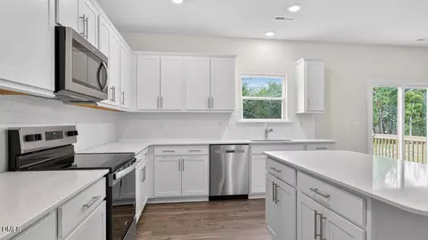 189 Calebs Corner Pl, Spring Lake, NC 28390 photo 13