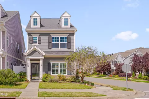 900 Ambergate Sta, Apex, NC 27502