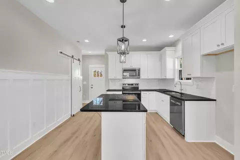 621 Ray St, Selma, NC 27576 photo 17