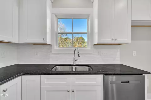 621 Ray St, Selma, NC 27576 photo 25