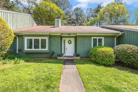 12 Poppy Trl, Durham, NC 27713