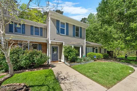 65 Forest Oaks Dr, Durham, NC 27705