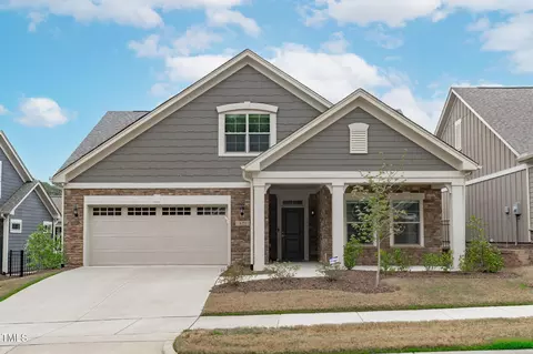 421 Raven Cliff St, Apex, NC 27523