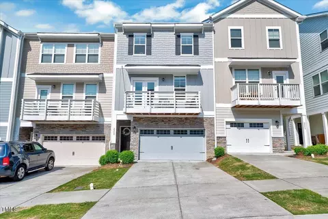 2268 Red Knot Ln, Apex, NC 27502