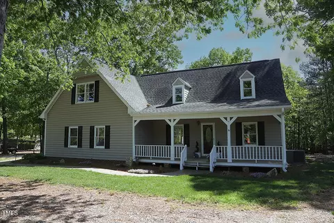 3813 W Lake Rd, Apex, NC 27539