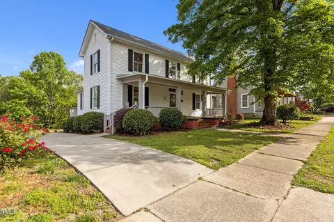 116 W Front St, Oxford, NC 27565
