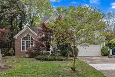4 Taulton Ct, Durham, NC 27705
