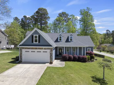 129 Camille Cir, Youngsville, NC 27596