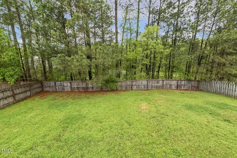 Exterior - 225 Lodestone Dr, Durham, NC 27703 photo 3 of 4