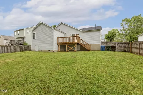 Exterior - 225 Lodestone Dr, Durham, NC 27703 photo 4 of 4