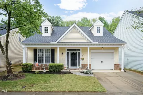 59 Tuscarora Ln, Clayton, NC 27520