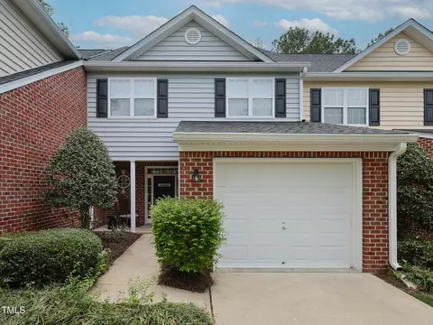 2067 White Pond Ct, Apex, NC 27523