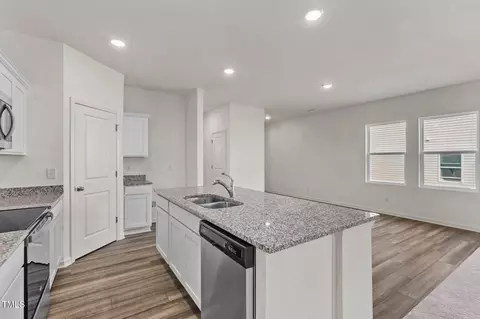 133 Gladstone Loop, Clayton, NC 27520 photo 7