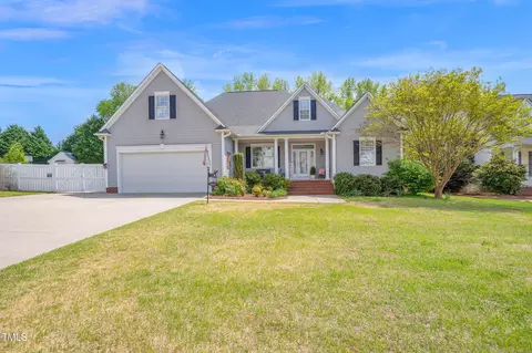 4407 Davis Farms Dr N, Wilson, NC 27896