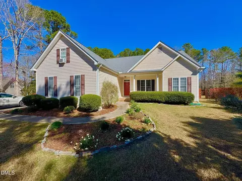 20 Willows Den Ct, Youngsville, NC 27596