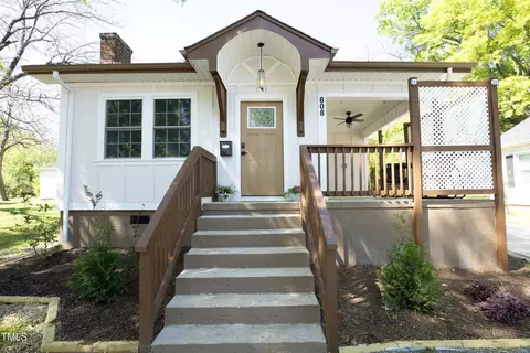 808 Grace Ave, Burlington, NC 27217
