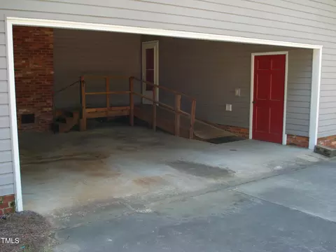 136 Scramble Rd, Erwin, NC 28339 photo 11