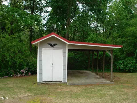 136 Scramble Rd, Erwin, NC 28339 photo 16