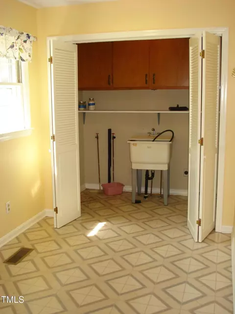 136 Scramble Rd, Erwin, NC 28339 photo 37