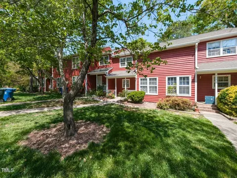 Exterior - 116 Old Maple Ln, Durham, NC 27713 photo 2 of 6