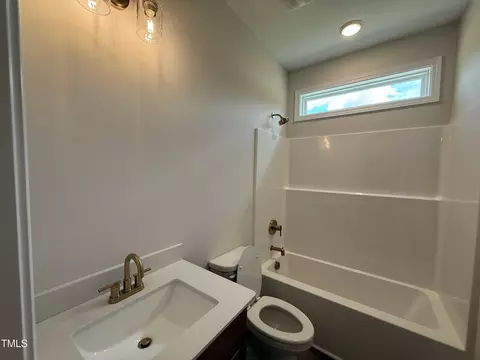 214 Yardley Dr, Smithfield, NC 27577 photo 8