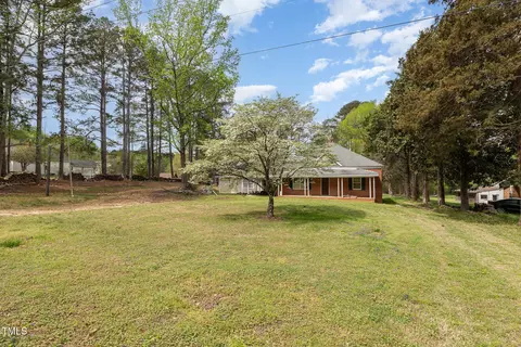 903 Creech Rd, Garner, NC 27529