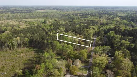 27 Fellowship Dr, Durham, NC 27704 photo 4