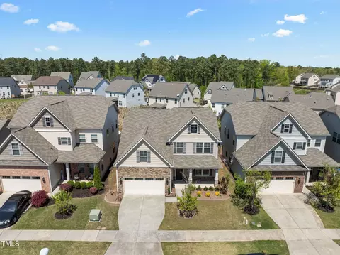 View/Area - 1033 Laredo Ln, Durham, NC 27703 photo 1 of 7