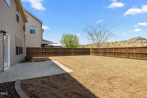 Exterior - 1033 Laredo Ln, Durham, NC 27703 photo 9 of 11