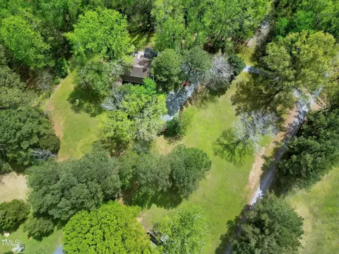 View/Area - 831 Healey Ln, Durham, NC 27705 photo 1 of 4