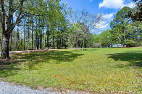 Exterior - 831 Healey Ln, Durham, NC 27705 photo 18 of 27