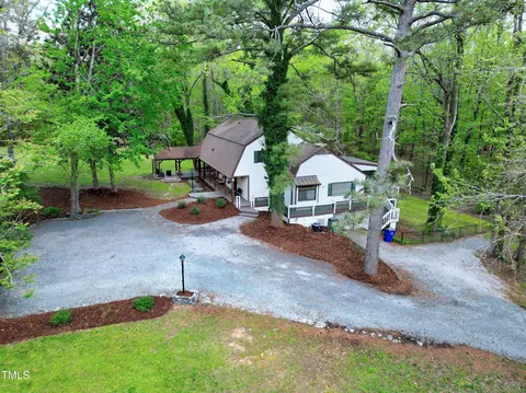 Exterior - 831 Healey Ln, Durham, NC 27705 photo 2 of 27