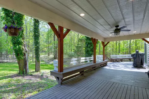 Exterior - 831 Healey Ln, Durham, NC 27705 photo 8 of 27