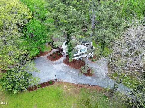 Exterior - 831 Healey Ln, Durham, NC 27705 photo 25 of 27
