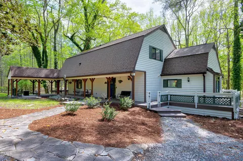 831 Healey Ln, Durham, NC 27705