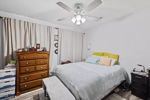 Bedroom - 2801 Dearborn Dr #A, Durham, NC 27704 photo 3 of 4
