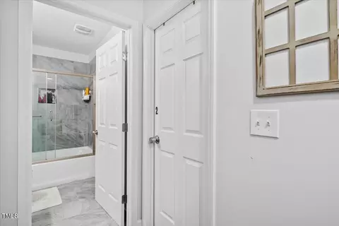 Entry Way - 2801 Dearborn Dr #A, Durham, NC 27704 photo 5 of 5