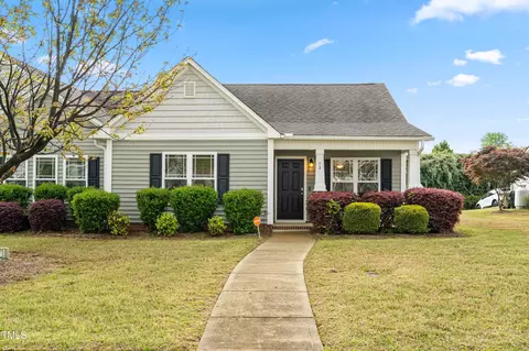 72 E Moss Creek Dr, Clayton, NC 27520