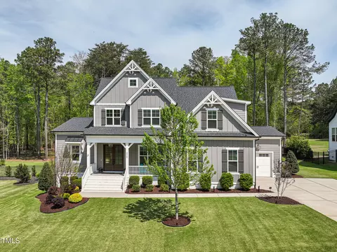 3545 Donlin Dr, Wake Forest, NC 27587