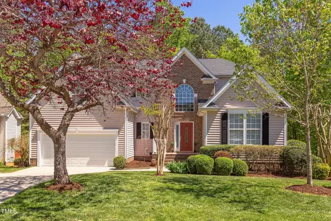 413 Palafox Dr, Chapel Hill, NC 27516