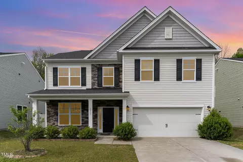 3917 White Kestrel Dr, Raleigh, NC 27616
