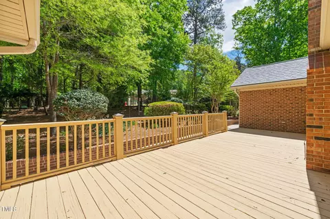 Exterior - 7 Dubarry Ct, Durham, NC 27705 photo 5 of 11