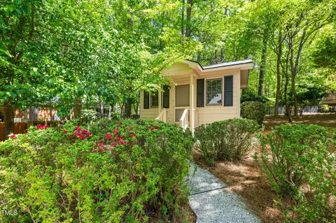 Exterior - 7 Dubarry Ct, Durham, NC 27705 photo 6 of 11
