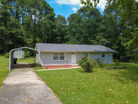 3815 Weyburn Rd, Durham, NC 27704