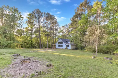 924 Lynn Rd, Durham, NC 27703 photo 3