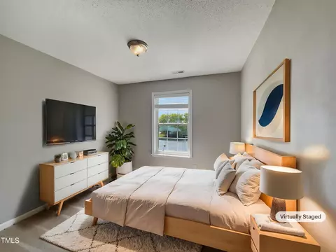 Bedroom - 10 Sandy Bluff Ct, Durham, NC 27703 photo 1 of 6