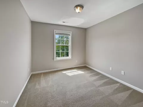 Bedroom - 10 Sandy Bluff Ct, Durham, NC 27703 photo 6 of 6