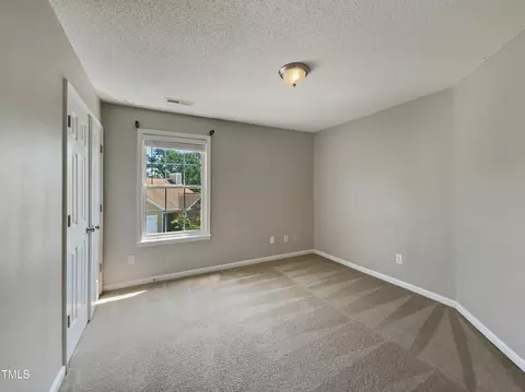 Bedroom - 10 Sandy Bluff Ct, Durham, NC 27703 photo 5 of 6