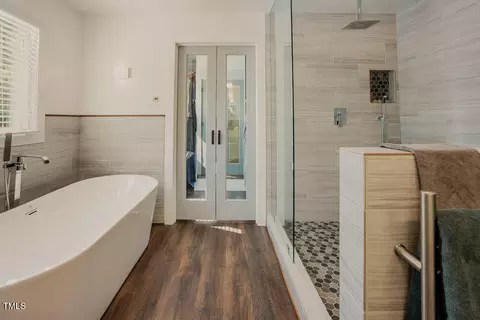 Bath - 7955 Midnight Ln, Wake Forest, NC 27587 photo 2 of 10